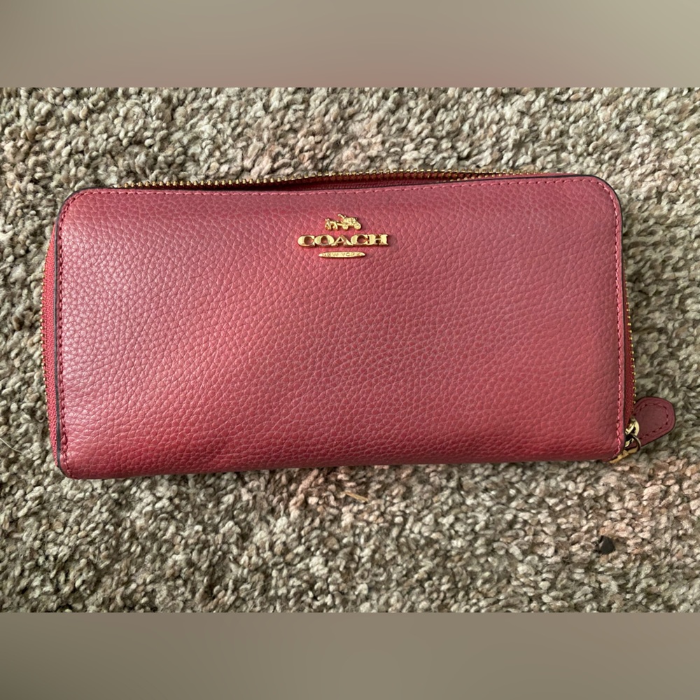 Cute Pink Coach Wallet with Gold Hardware!